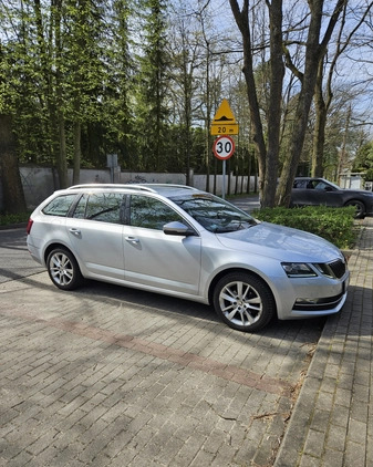 Skoda Octavia cena 81900 przebieg: 71582, rok produkcji 2019 z Warszawa małe 352
